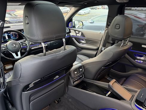 Used 2023 Mercedes-Benz Maybach GLS 600 4MATIC image 26