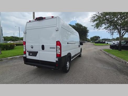 Used 2023 RAM ProMaster 2500 FWD image 40