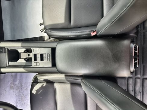 Certified 2024 Hyundai Ioniq 6 SEL AWD/4WD image 33