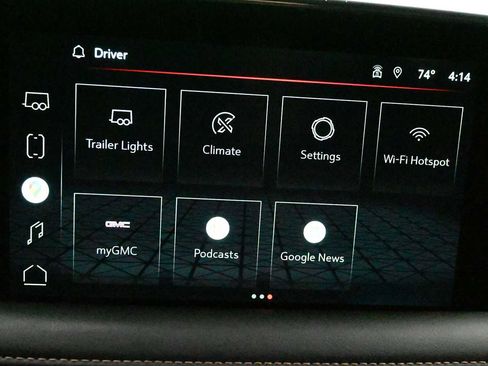 Used 2022 GMC Yukon XL AT4 AWD/4WD image 13