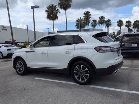 Certified 2023 Lincoln Nautilus Reserve AWD/4WD image 6