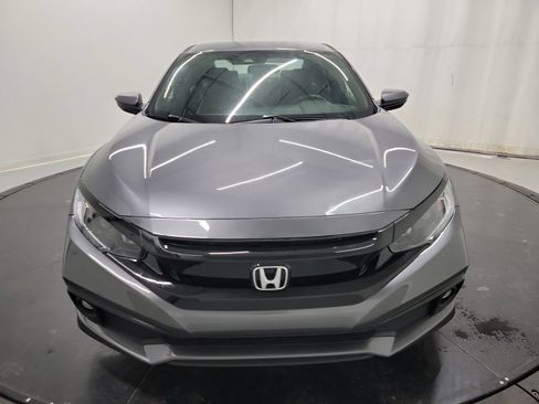 Used 2020 Honda Civic Sport image 2