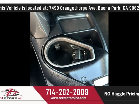 Used 2017 Toyota RAV4 Limited image 36