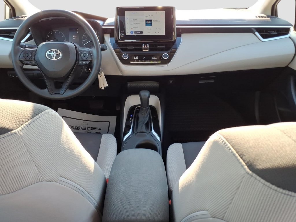 Used 2024 Toyota Corolla LE FWD image 15