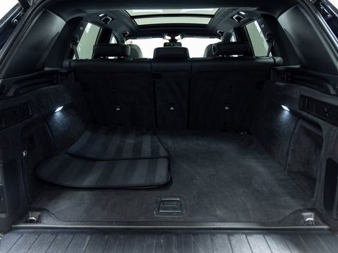 Used 2023 BMW X5 xDrive40i w/ M Sport Package image 9