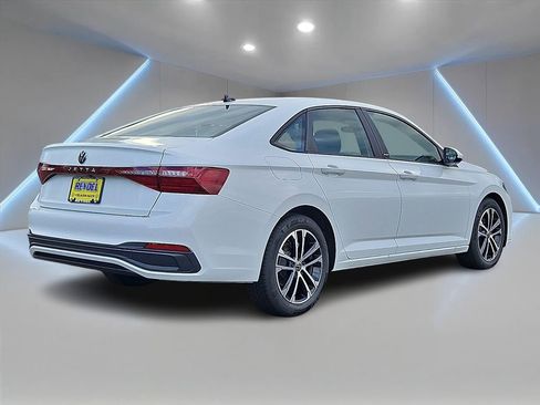 New 2026 Volkswagen Jetta Sport image 4