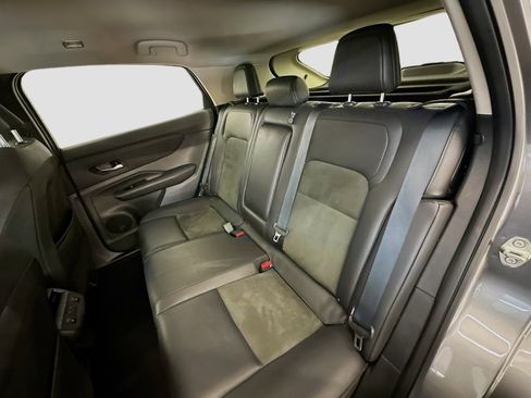 Used 2024 Nissan Ariya AWD image 29