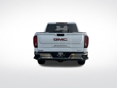 Used 2024 GMC Sierra 1500 SLT image 6