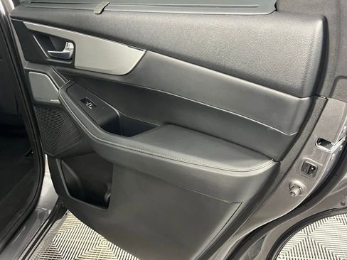 Used 2025 Acura MDX w/ Technology Package image 33