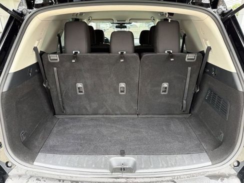 Used 2024 Nissan Pathfinder S AWD/4WD image 25
