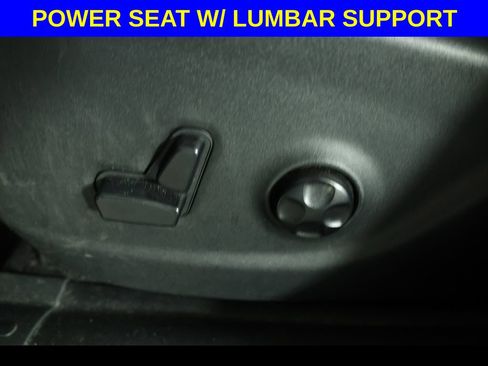 Used 2017 Jeep Cherokee Limited AWD/4WD image 5