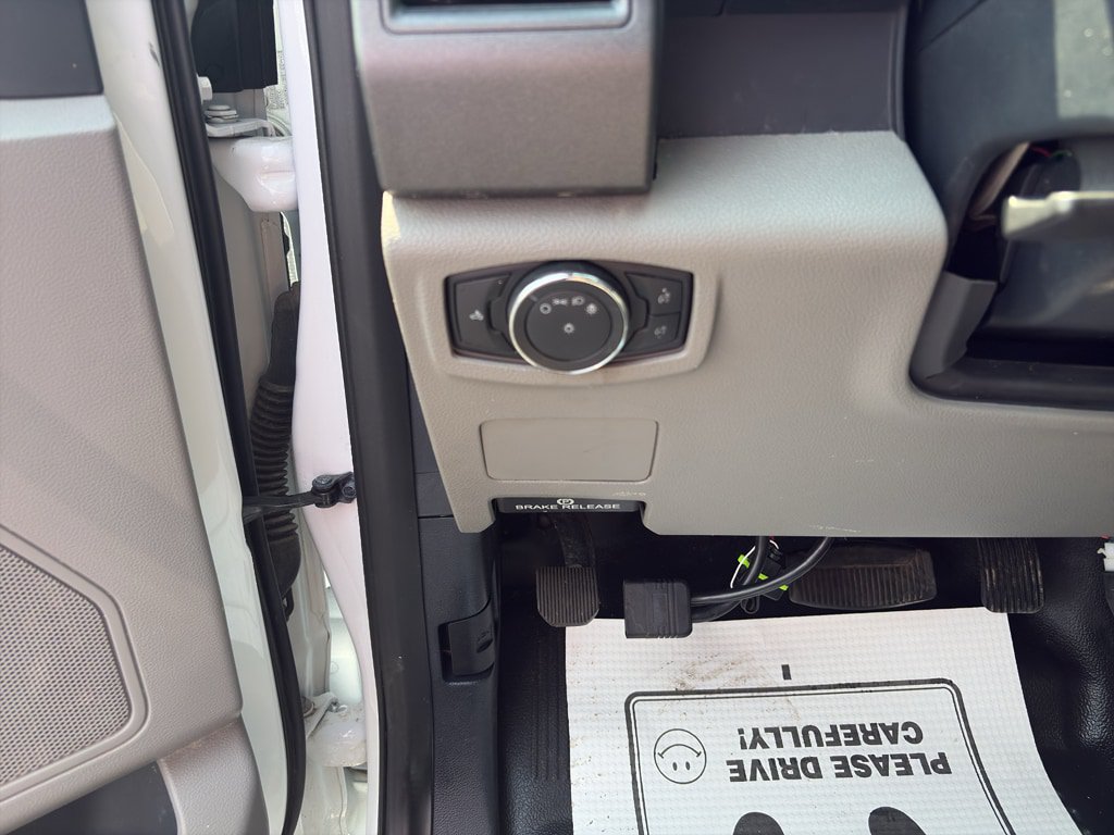 Used 2022 Ford F250 XL w/ Power Equipment Group AWD/4WD image 12