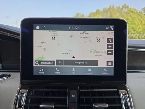 Used 2018 Lincoln Navigator Reserve w/ Technology Package AWD/4WD image 28