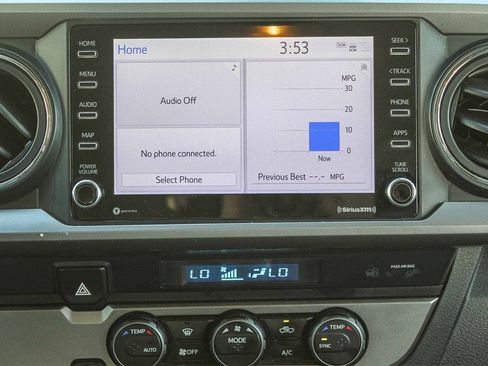 Used 2021 Toyota Tacoma SR5 image 18