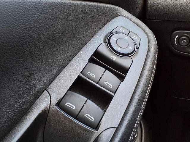 Used 2024 Buick Encore GX Avenir w/ Avenir Convenience Package FWD image 16