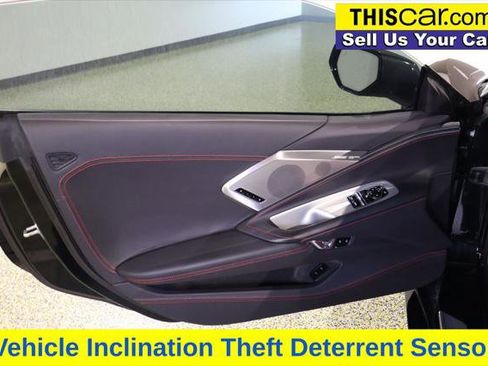 Used 2022 Chevrolet Corvette Stingray w/ Z51 Performance Package image 28