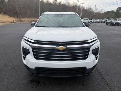 New 2026 Chevrolet Traverse LT w/ Driver Confidence Package