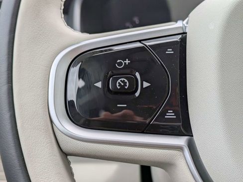 New 2026 Volvo XC90 B6 Ultra w/ Protection Package AWD/4WD image 36