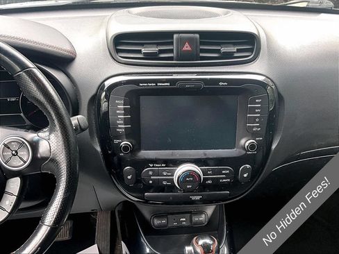 Used 2019 Kia Soul ! w/ Technology Package FWD image 6
