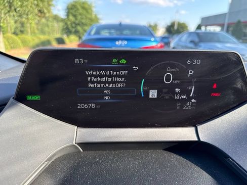 Used 2026 Toyota Prius Plug-In Hybrid FWD image 12