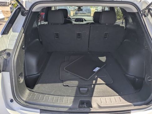 Used 2022 Chevrolet Blazer LT image 12