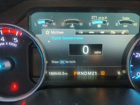 Used 2018 Ford F250 Lariat w/ Lariat Ultimate Package AWD/4WD image 11