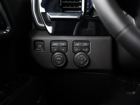 Used 2026 Chevrolet Silverado 1500 LT Trail Boss w/ LT Trail Boss Premium Package image 18