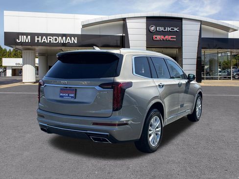 Used 2022 Cadillac XT6 Luxury image 7