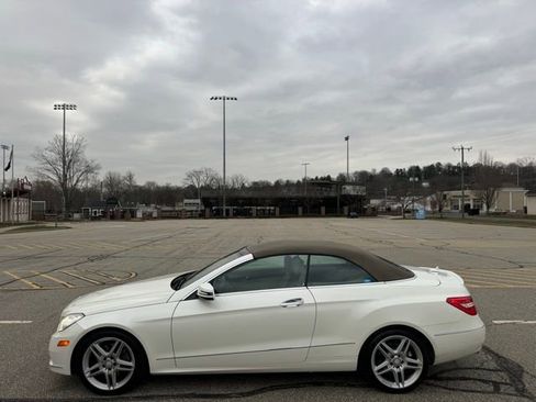 Used 2011 Mercedes-Benz E 350 Cabriolet image 8