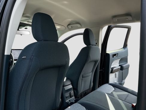 New 2026 Ford Maverick XLT image 6