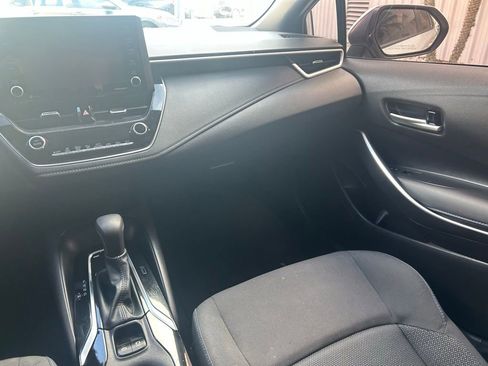 Used 2022 Toyota Corolla SE image 11