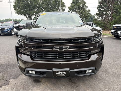 Used 2019 Chevrolet Silverado 1500 RST AWD/4WD image 3