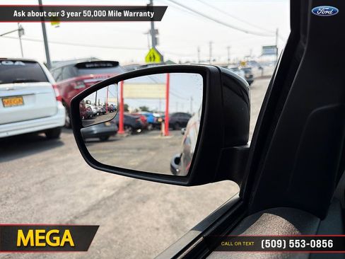 Used 2014 Ford Focus SE FWD image 29