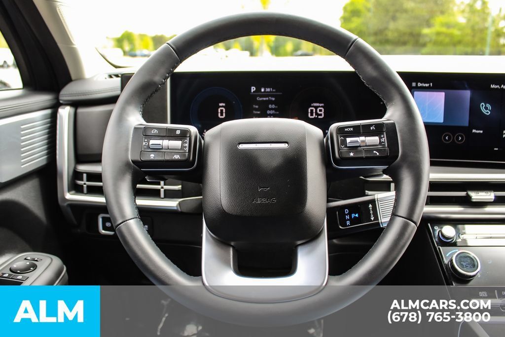 Used 2026 Hyundai Santa Fe SEL FWD image 27