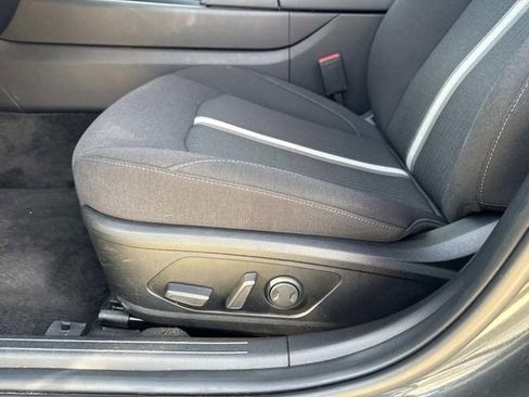 Used 2025 Hyundai Sonata SEL FWD image 23