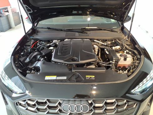 Used 2025 Audi A5 2.0T Premium Plus w/ Premium Plus AWD/4WD image 27