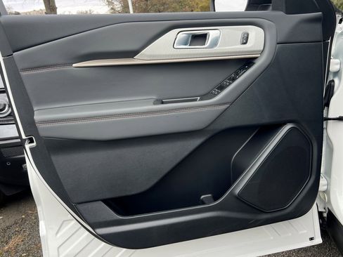 New 2026 Ford Explorer Active image 15
