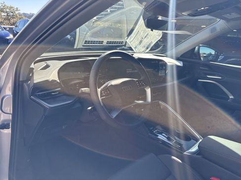 New 2025 Audi Q5 Premium Plus image 10