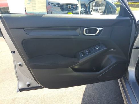 Certified 2025 Honda Civic Sport image 18