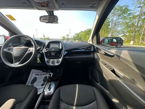 Used 2017 Chevrolet Spark LT FWD image 30