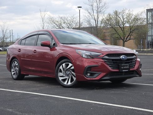 Used 2025 Subaru Legacy Limited AWD/4WD image 2