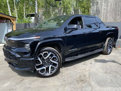 Used 2025 Chevrolet Silverado EV RST