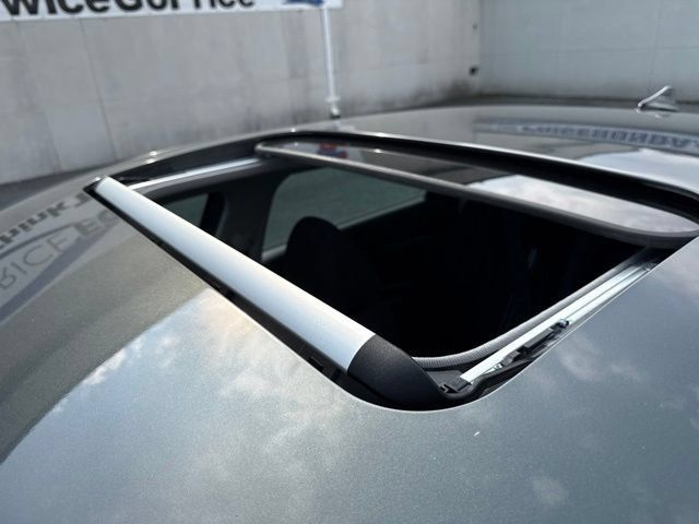 Used 2025 Hyundai Elantra SEL FWD image 12