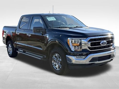 Certified 2023 Ford F150 XLT w/ Equipment Group 302A High image 10