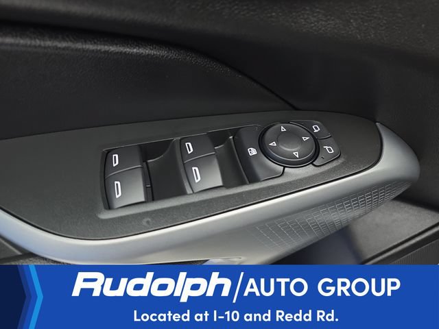 Used 2024 Chevrolet Trax LS w/ LS Convenience Package FWD image 11