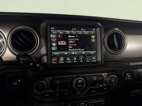 Used 2021 Jeep Wrangler Unlimited Sport AWD/4WD image 21