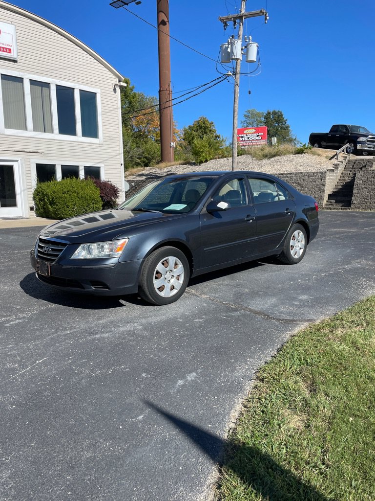 Used 2009 Hyundai Sonata GLS FWD image 1