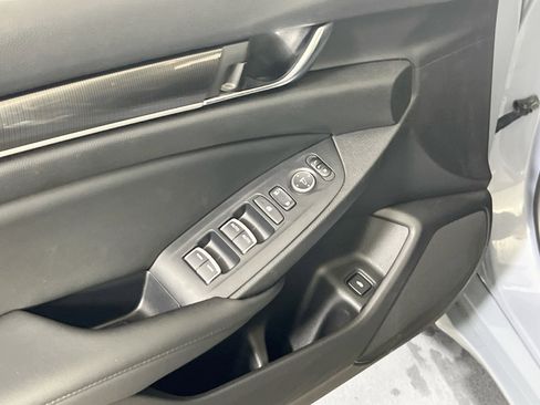 Used 2022 Honda Accord Sport Special Edition image 18