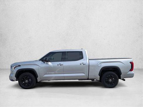 Used 2023 Toyota Tundra SR5 w/ SR5 Premium Package AWD/4WD image 9