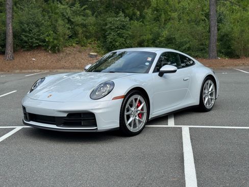 Used 2026 Porsche 911 Carrera S RWD image 4